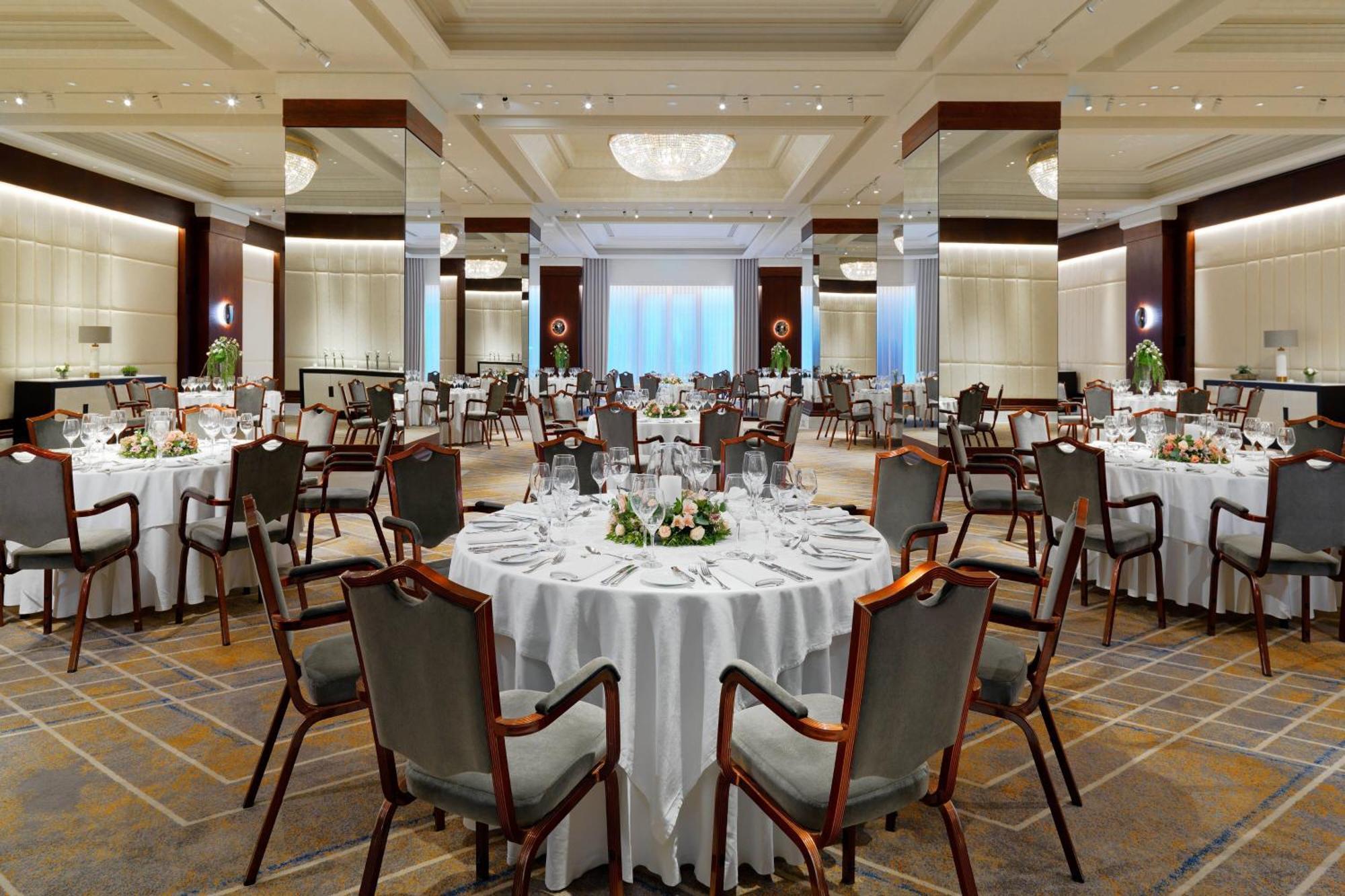 Athens Marriott Hotel Exterior foto