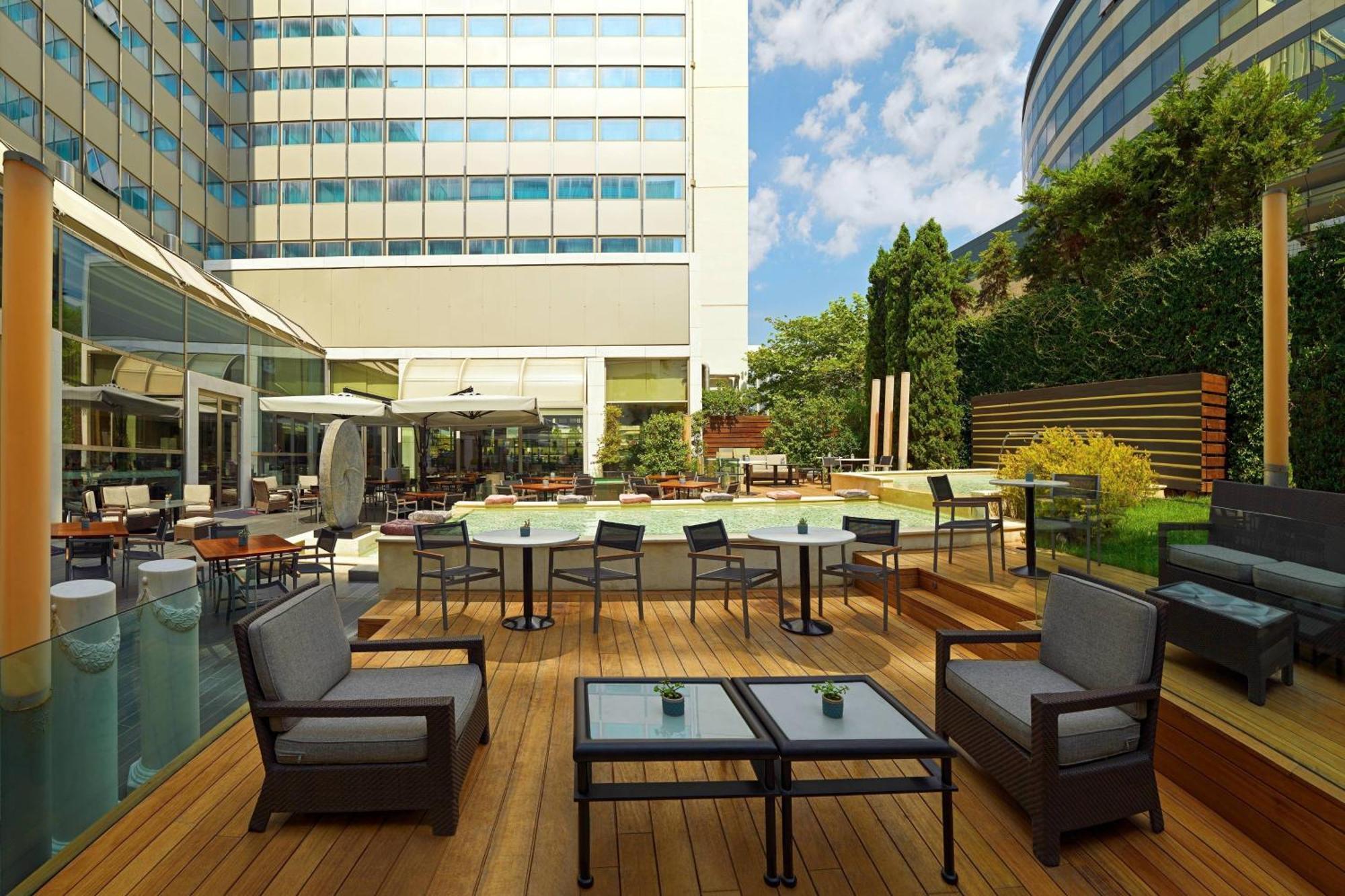 Athens Marriott Hotel Exterior foto