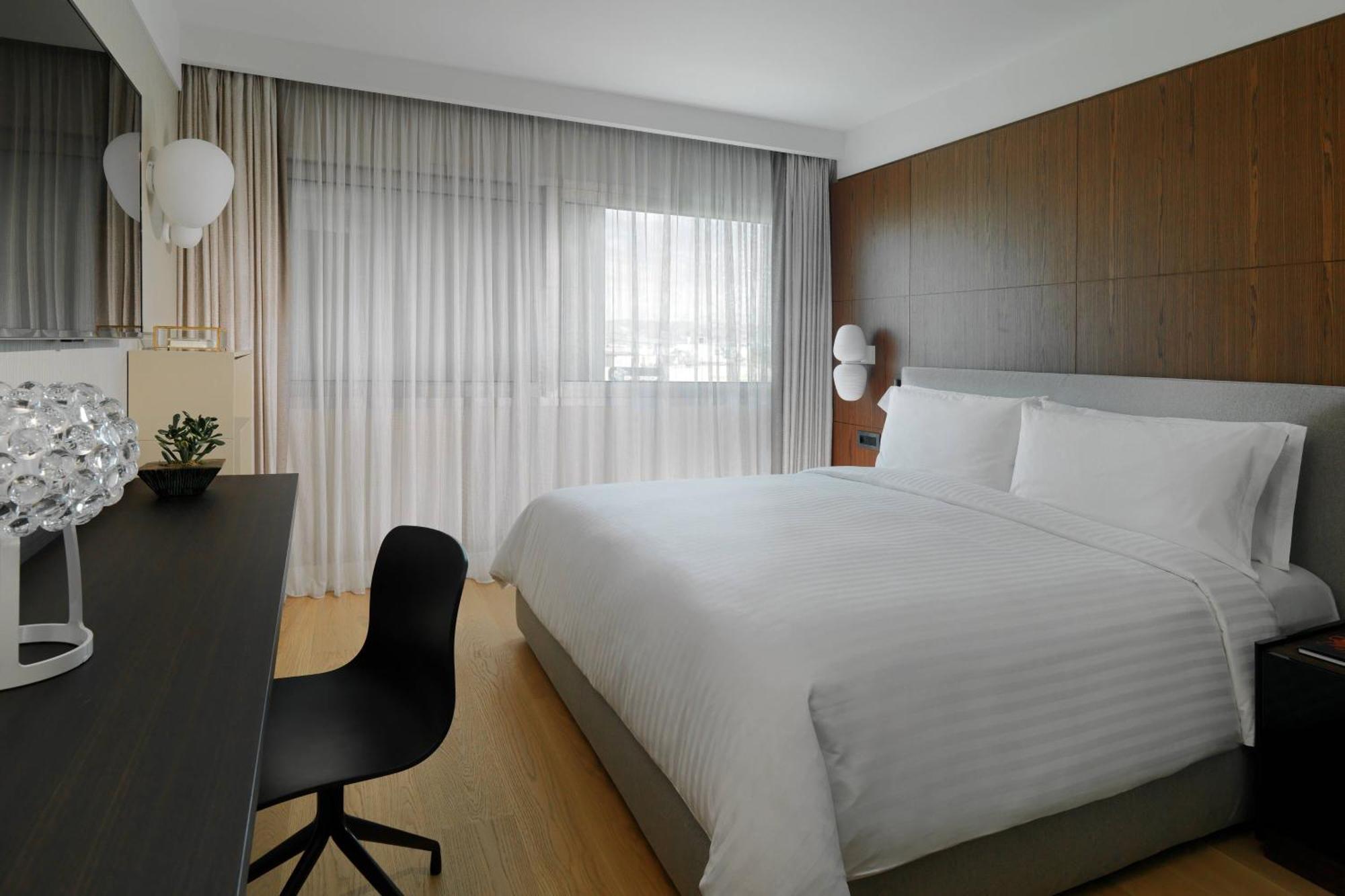 Athens Marriott Hotel Exterior foto