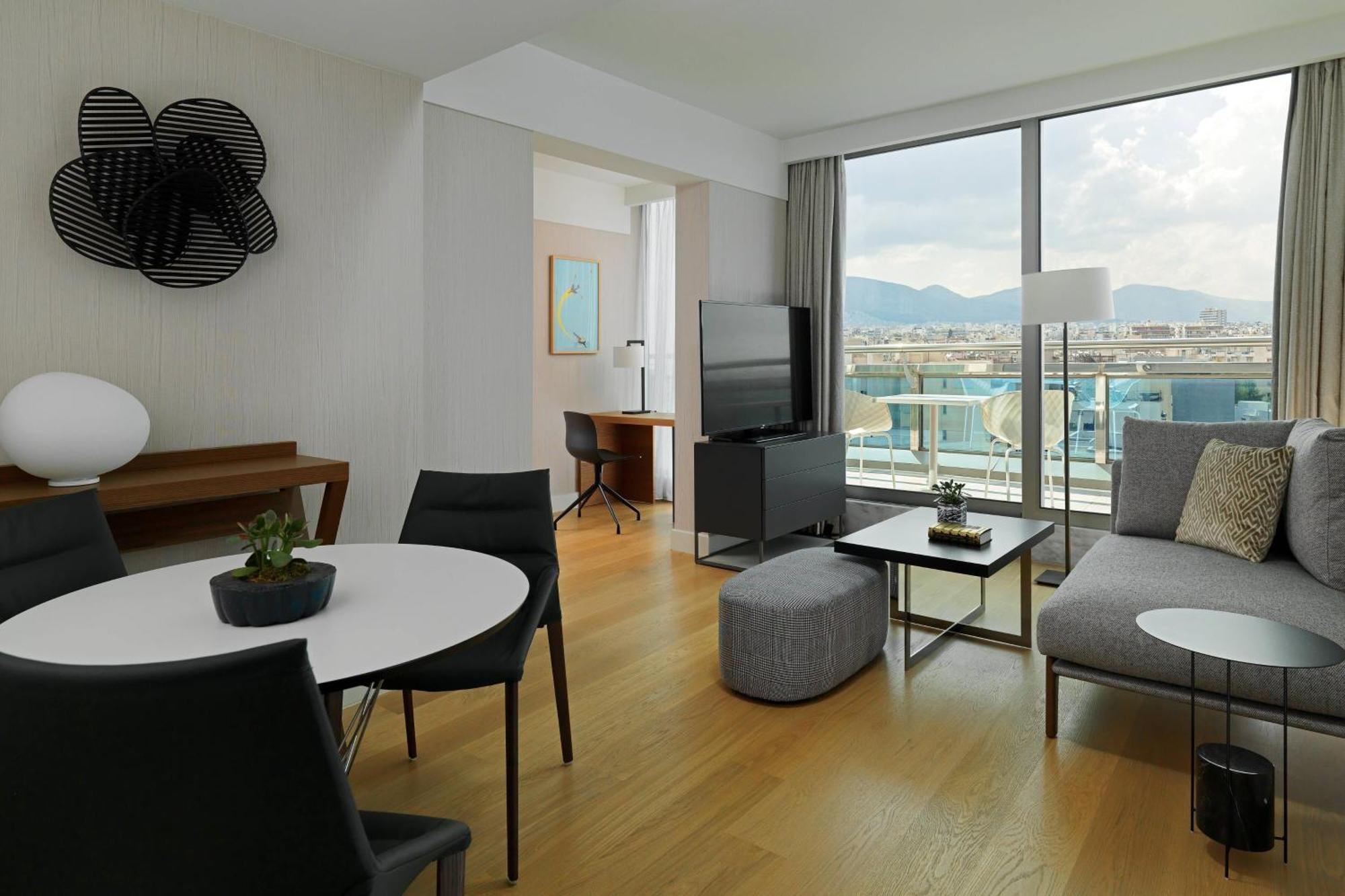 Athens Marriott Hotel Exterior foto