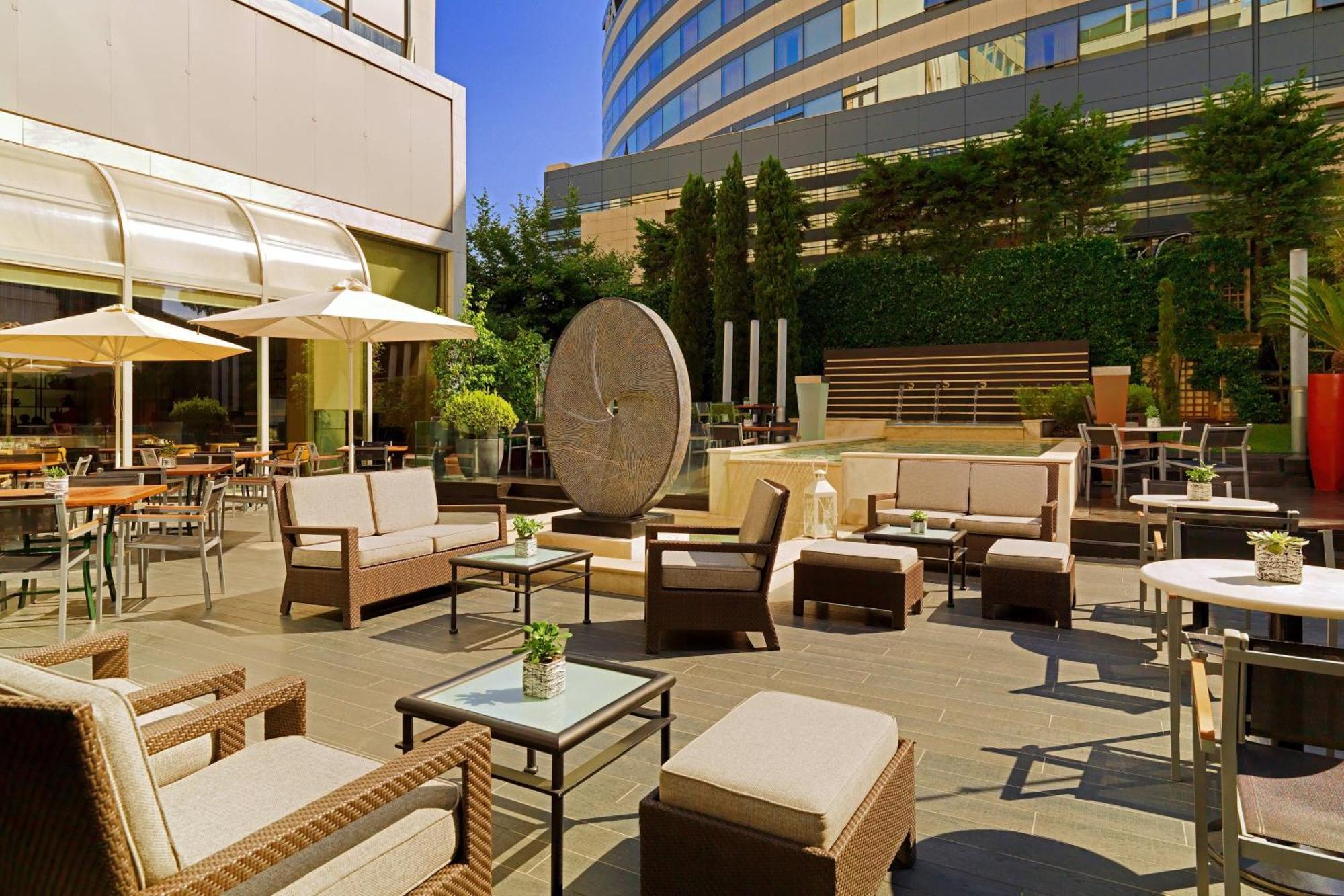 Athens Marriott Hotel Exterior foto